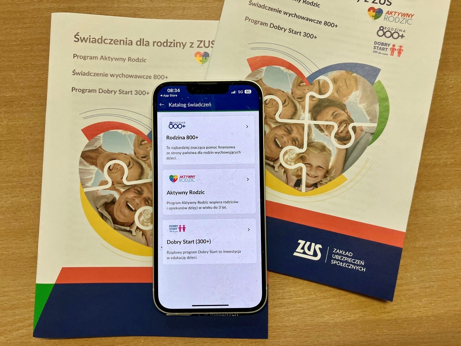ZUS przyjmuje wnioski o 800 plus na nowy okres świadczeniowy – ważne informacje