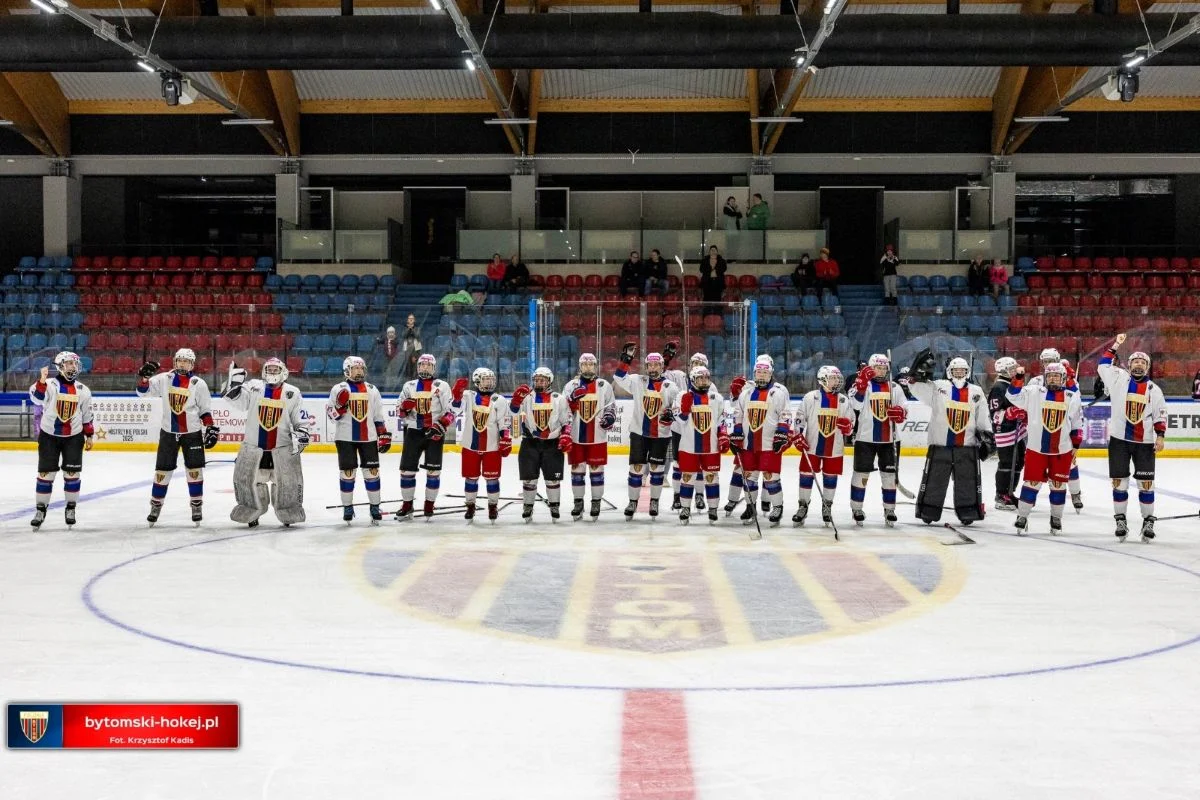 Dwa kroki od tytułu. Hokeistki Polonii Bytom rozpoczynają półfinały