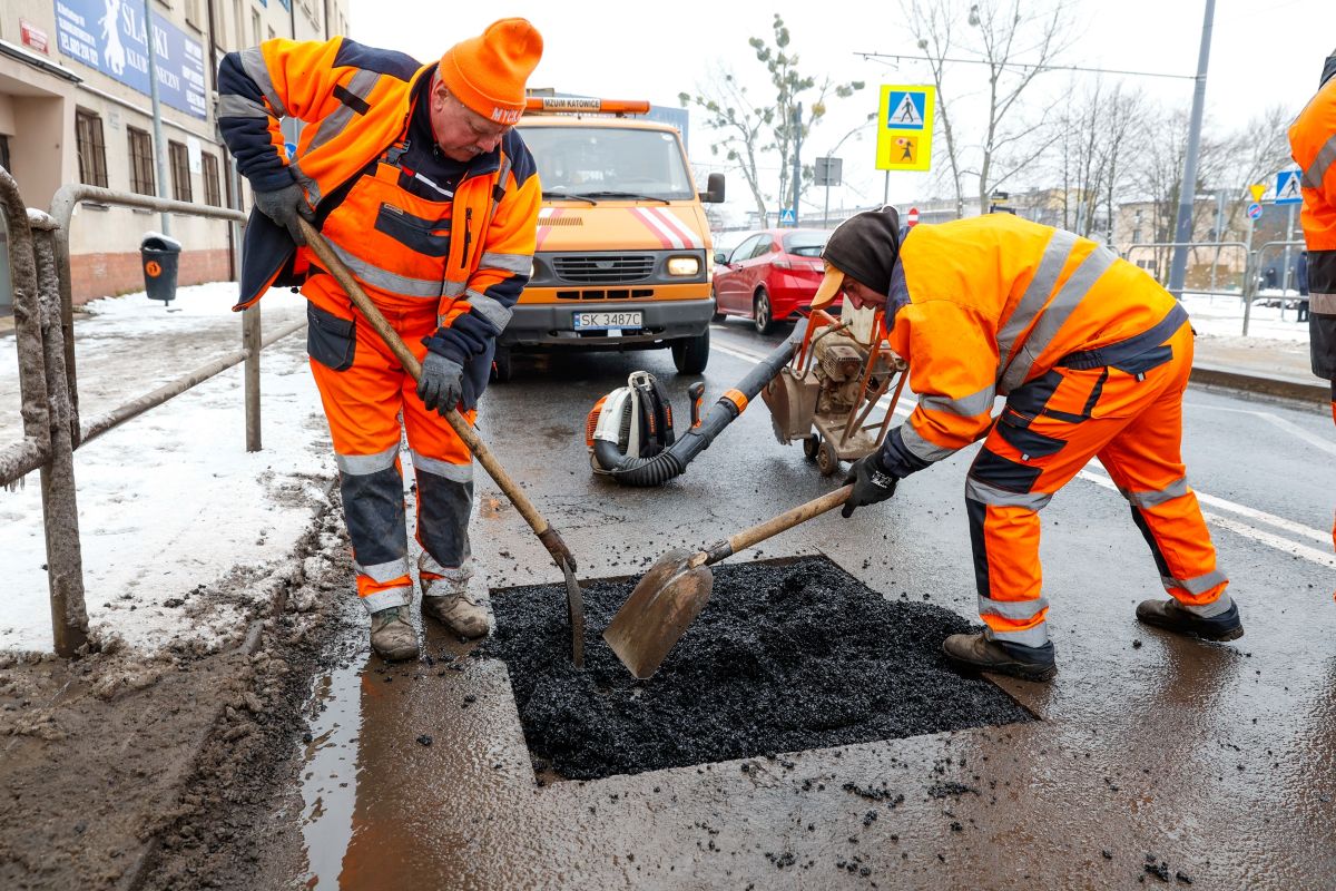 Zima jeszcze nie odpuszcza, ale MZUiM codziennie monitoruje stan jezdni