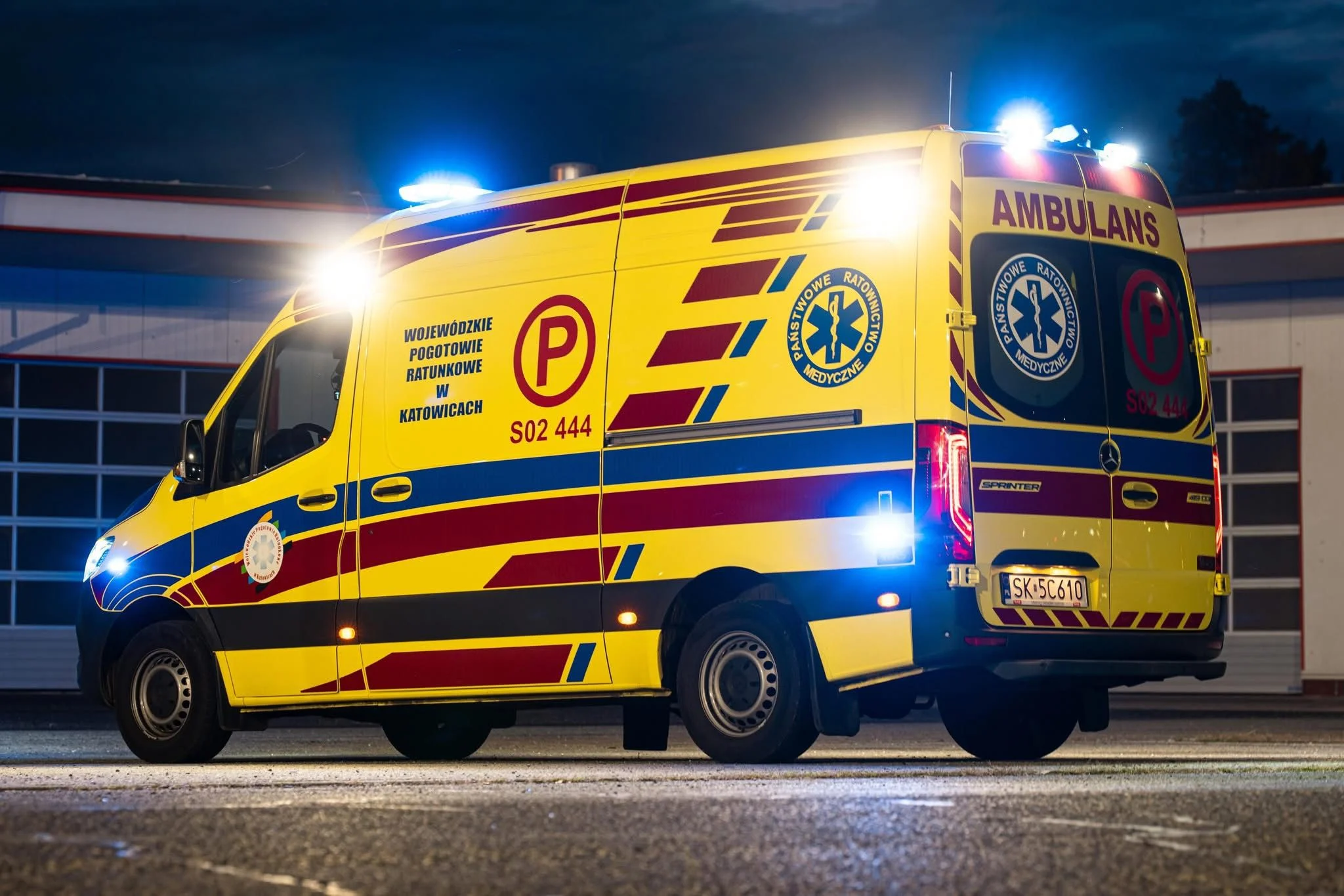Zabrze: Nowa stacja pogotowia ratunkowego w centrum miasta – inwestycja przyspieszy ratowanie życia