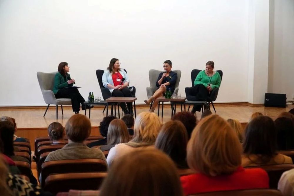 Jak biblioteki mogą dostosować się do zmieniającego się świata? O tym dyskutowano w Rybniku!