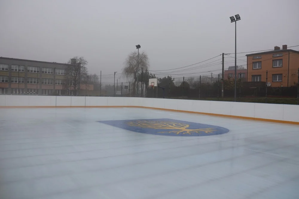 Ferie 2026: Zmiany w godzinach otwarcia lodowiska w Orzeszu