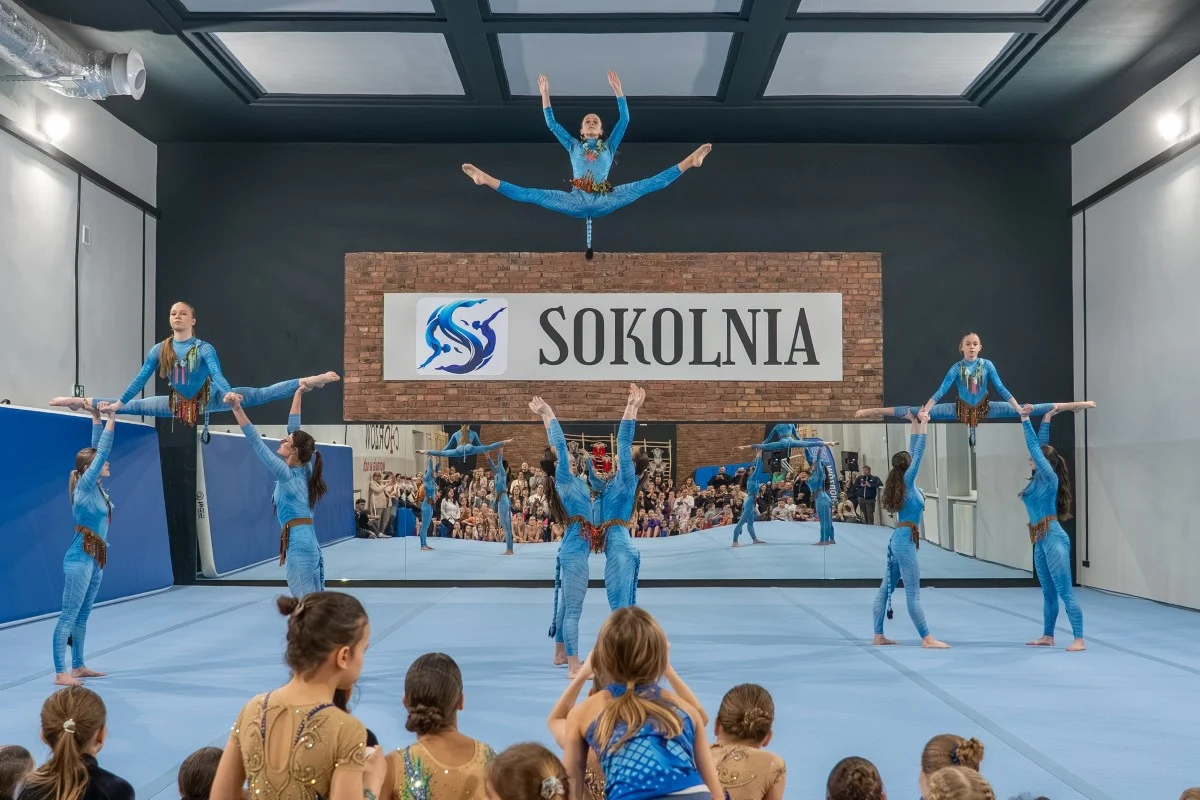 Nowa sala dla akrobatów w Chorzowie. Obiekt przy Racławickiej 23 po remoncie