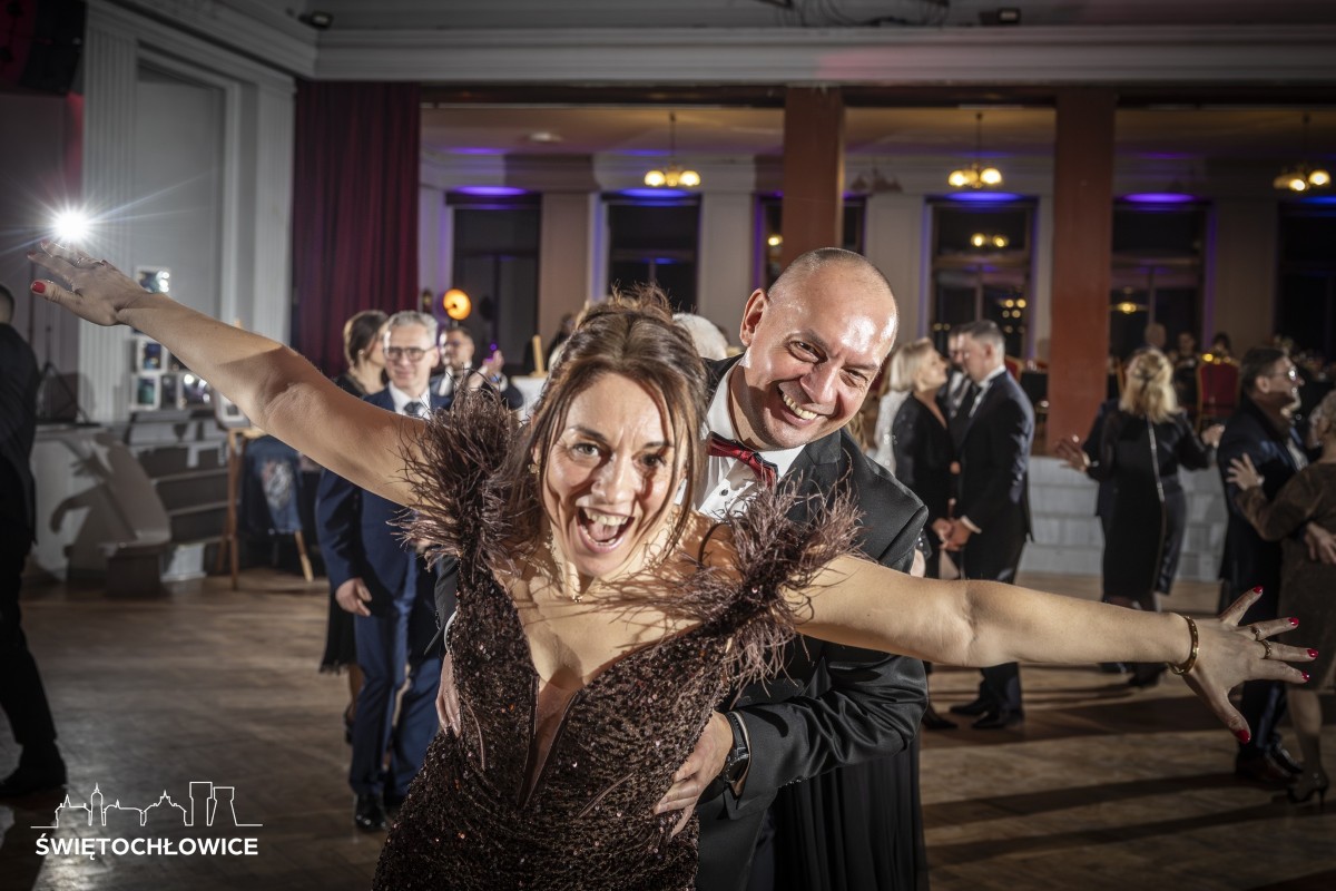 V Bal Charytatywny Prezydenta Miasta Świętochłowice. Elegancja, pomoc i wielkie serca