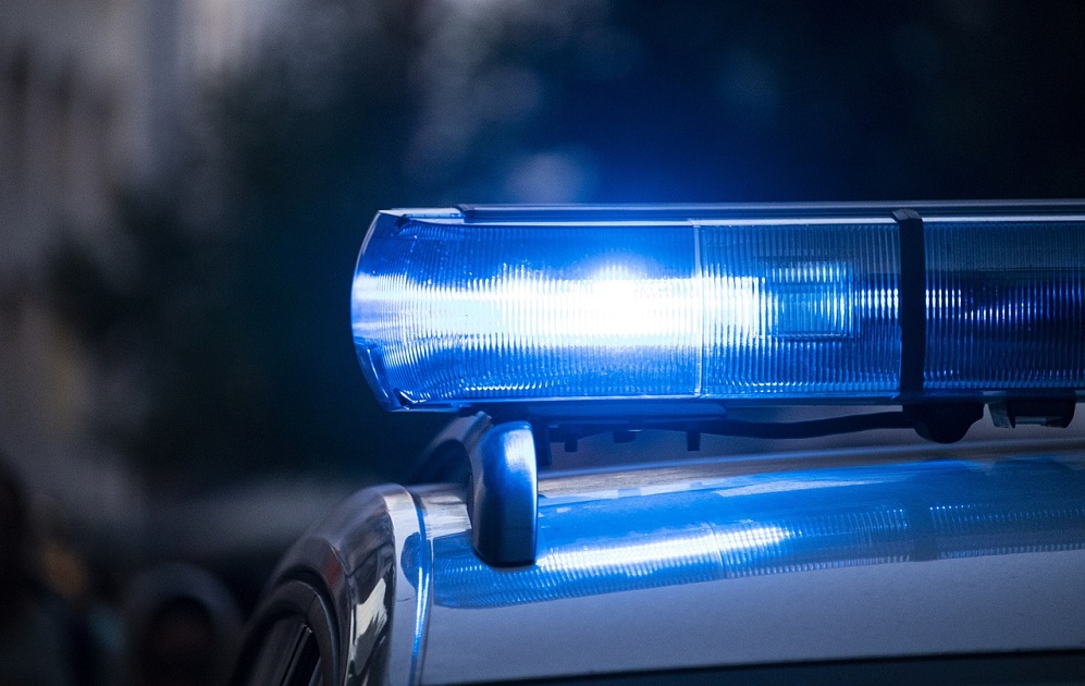 Schował się przed policją w śmietniku. Był poszukiwany