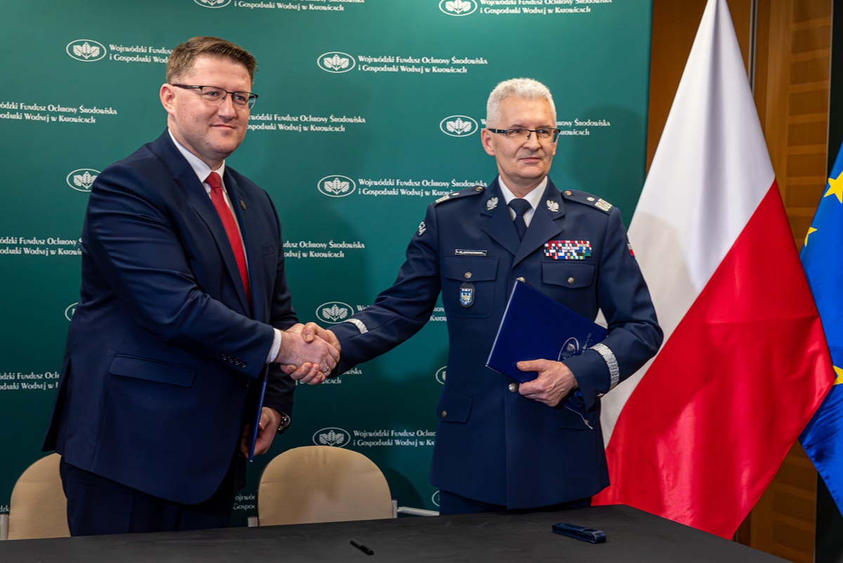 40 nowych radiowozów dla śląskiej Policji – podpisano porozumienie z WFOŚiGW w Katowicach