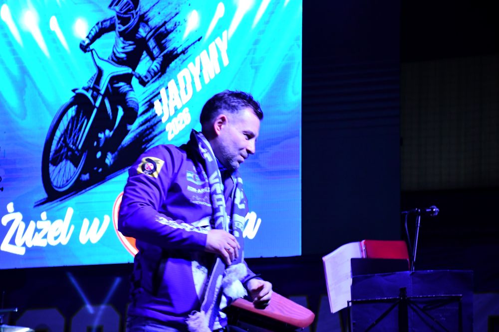 prezentacja zuzel (12)