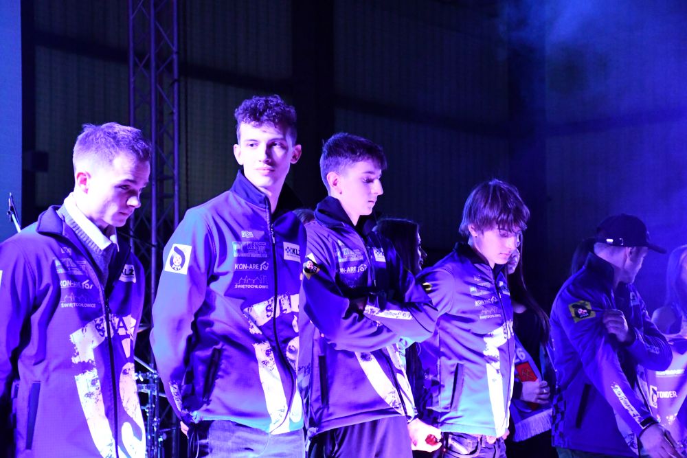 prezentacja zuzel (35)