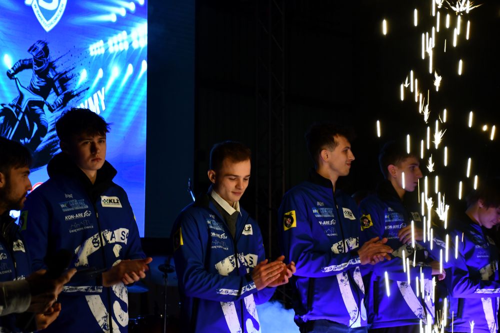 prezentacja zuzel (36)