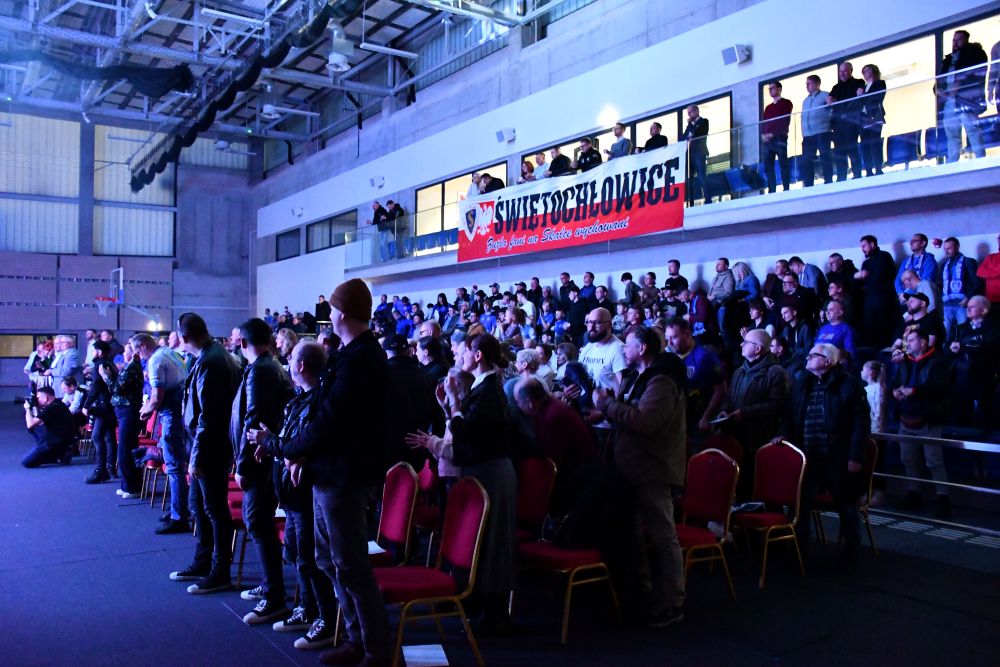 prezentacja zuzel (7)