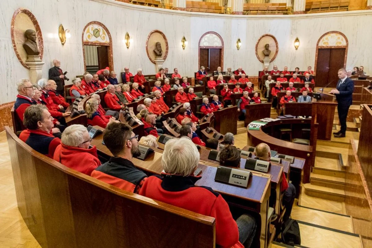 Przewodnicy turystyczni z Chorzowa wyróżnieni w Międzynarodowy Dzień Przewodnika Turystycznego