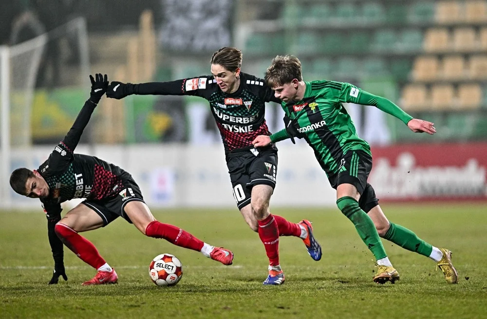 GKS Tychy bez punktów w Łęcznej. Decydował rzut rożny