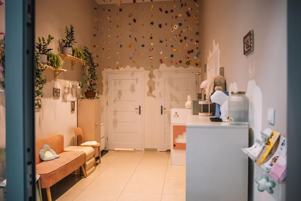 Kiedy rozwój dziecka budzi niepokój? Sygnały, których rodzic nie powinien bagatelizować