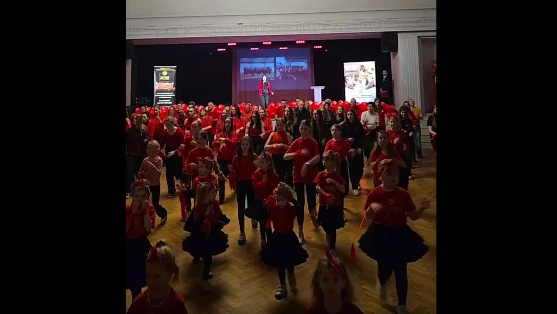 Świętochłowice zatańczyły w ważnej sprawie. Finał One Billion Rising w CKŚ