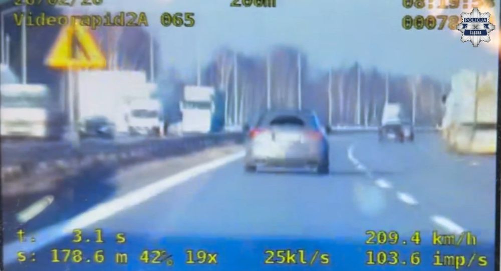 33-latek przekroczył 200 km/h na autostradzie. Kierowca ukarany w warunkach recydywy