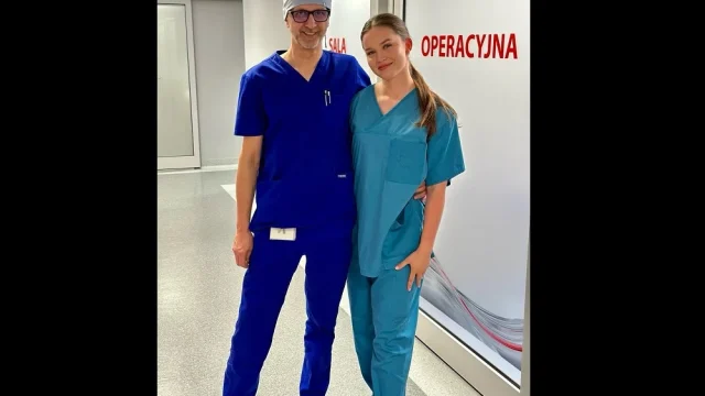 26 lat temu odebrał jej poród. Dziś spotkali się na sali operacyjnej jako lekarze