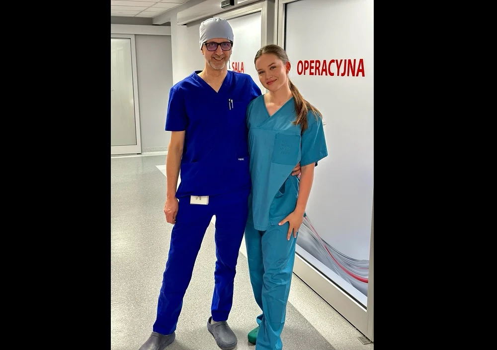 26 lat temu odebrał jej poród. Dziś spotkali się na sali operacyjnej jako lekarze
