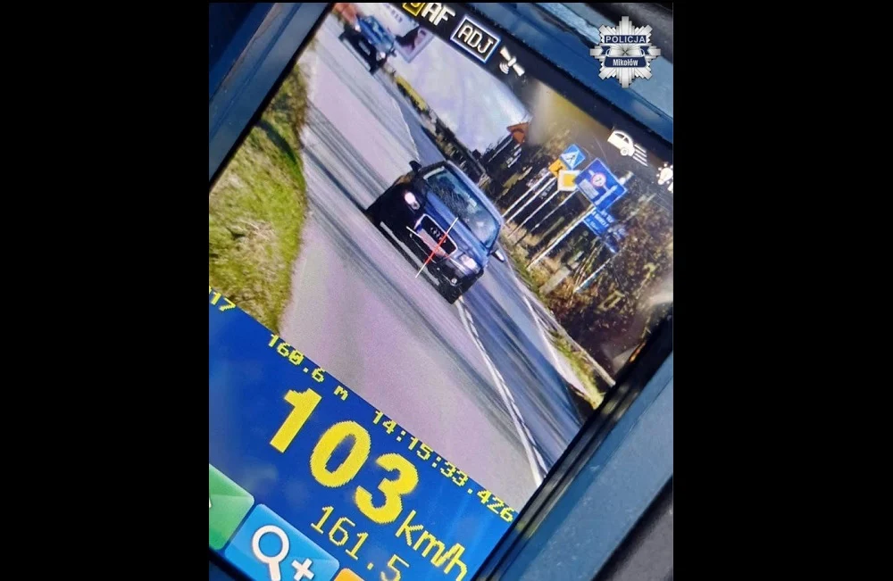 103 km/h w terenie zabudowanym. Kierowca stracił prawo jazdy