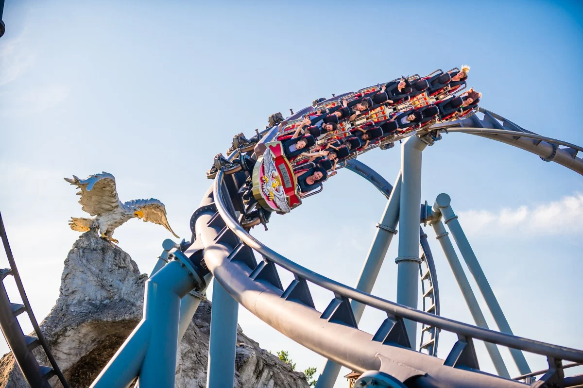 Legendia rozpoczyna sezon 2026. Na start bilety nawet 50% taniej i powrót Biletu Spacerowego / fot. Legendia