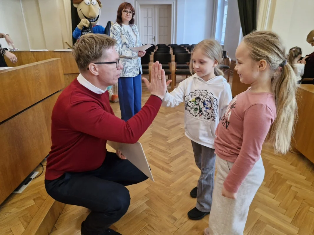 Konkurs "Niebieski wkracza do miasta" - uczniowie i przedszkolaki pokazali ekologiczną moc / fot. UM Świętochłowice