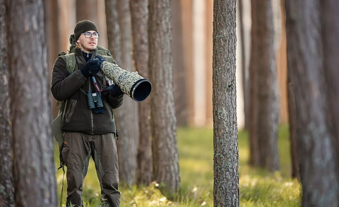 Miłość zwierząt bez bajek. W Pałacu Baranowice wykład Tomasza Sczansnego