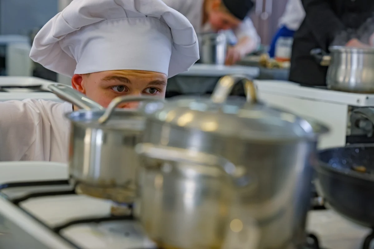 Młodzi kucharze rywalizowali w Sosnowcu. Znamy zwycięzców prestiżowego konkursu / fot. CKZiU