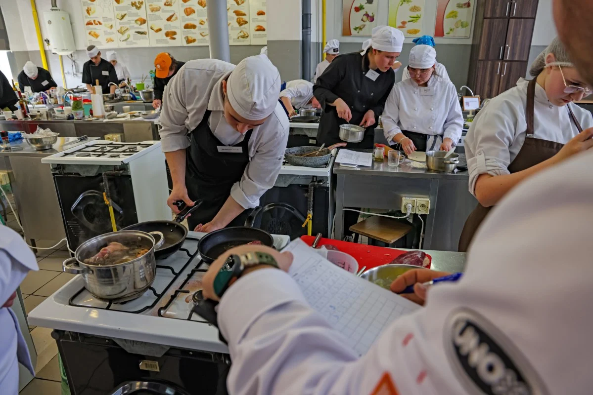 Młodzi kucharze rywalizowali w Sosnowcu. Znamy zwycięzców prestiżowego konkursu / fot. CKZiU