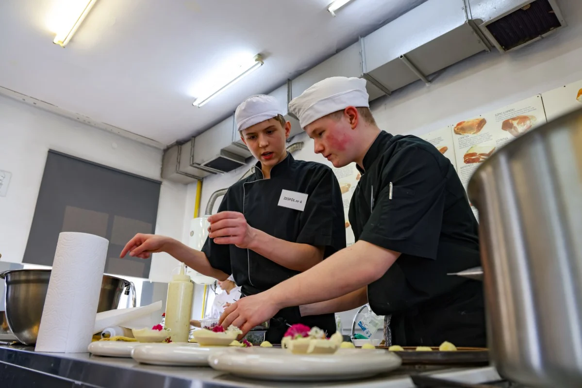 Młodzi kucharze rywalizowali w Sosnowcu. Znamy zwycięzców prestiżowego konkursu / fot. CKZiU