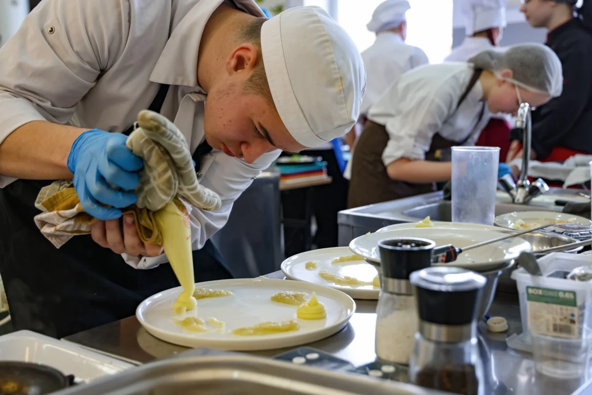 Młodzi kucharze rywalizowali w Sosnowcu. Znamy zwycięzców prestiżowego konkursu / fot. CKZiU