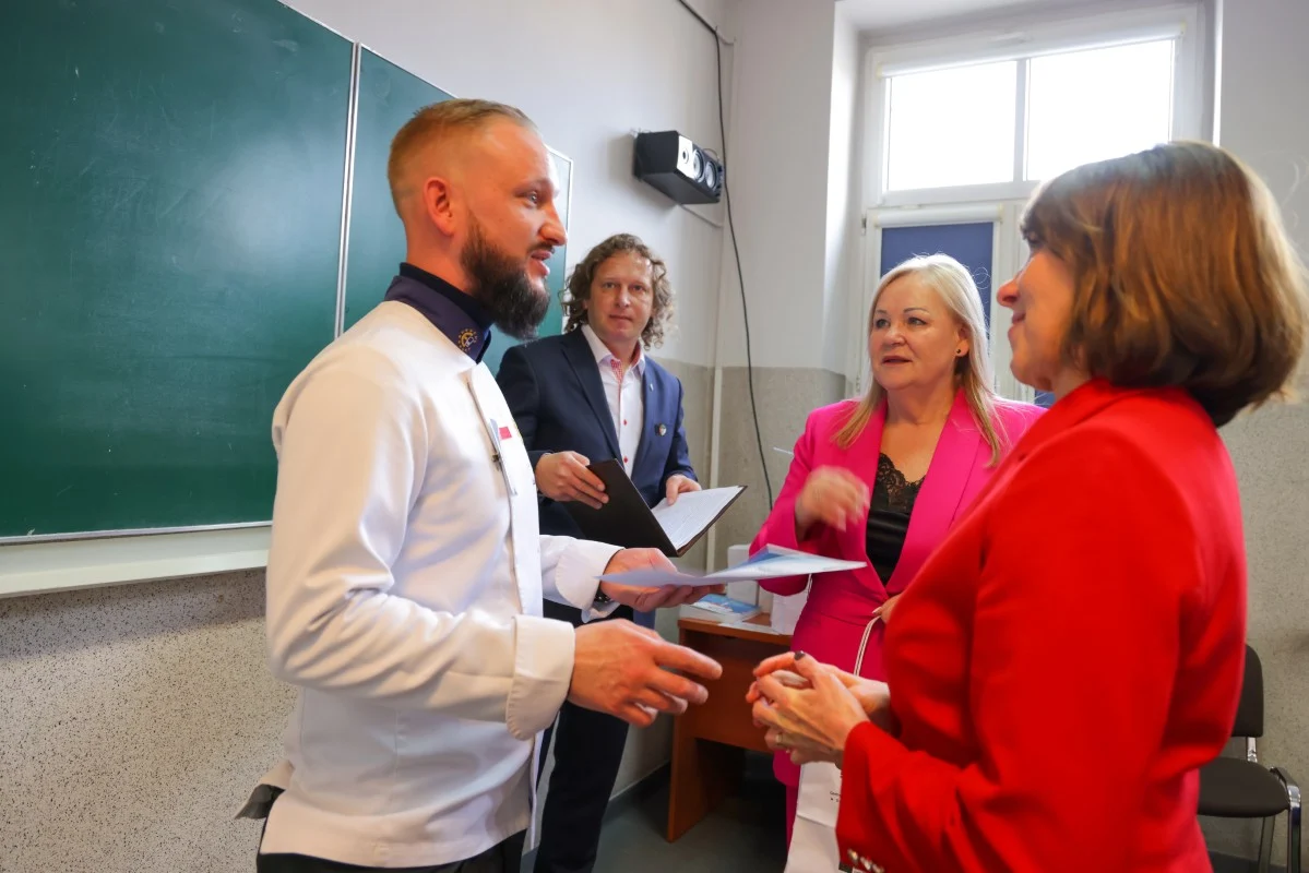 Młodzi kucharze rywalizowali w Sosnowcu. Znamy zwycięzców prestiżowego konkursu / fot. CKZiU