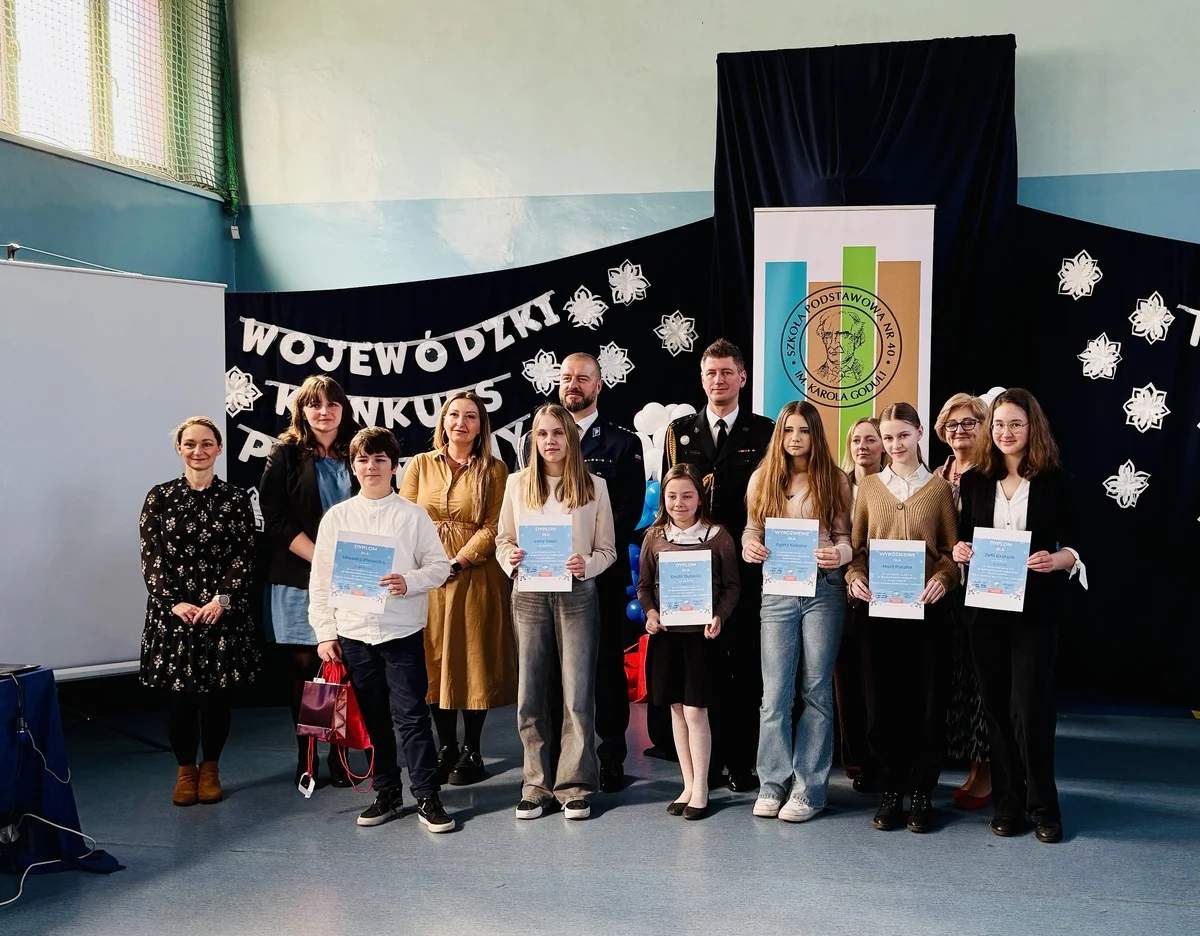 Dzieci pokazały, jak wygląda bezpieczna zima. Gala konkursu "Ferie zimowe bezpieczne i zdrowe" w Rudzie Śląskiej