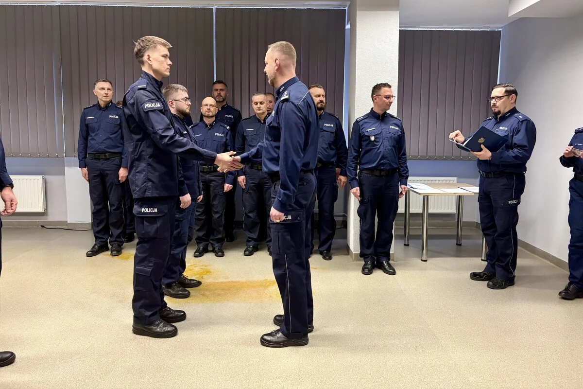 Ruda Śląska: medale za ratowanie życia, awanse i zmiany kadrowe w policji