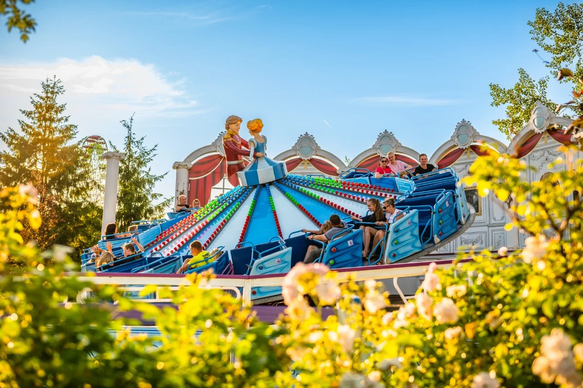 Legendia rozpoczyna sezon 2026. Na start bilety nawet 50% taniej i powrót Biletu Spacerowego / fot. Legendia