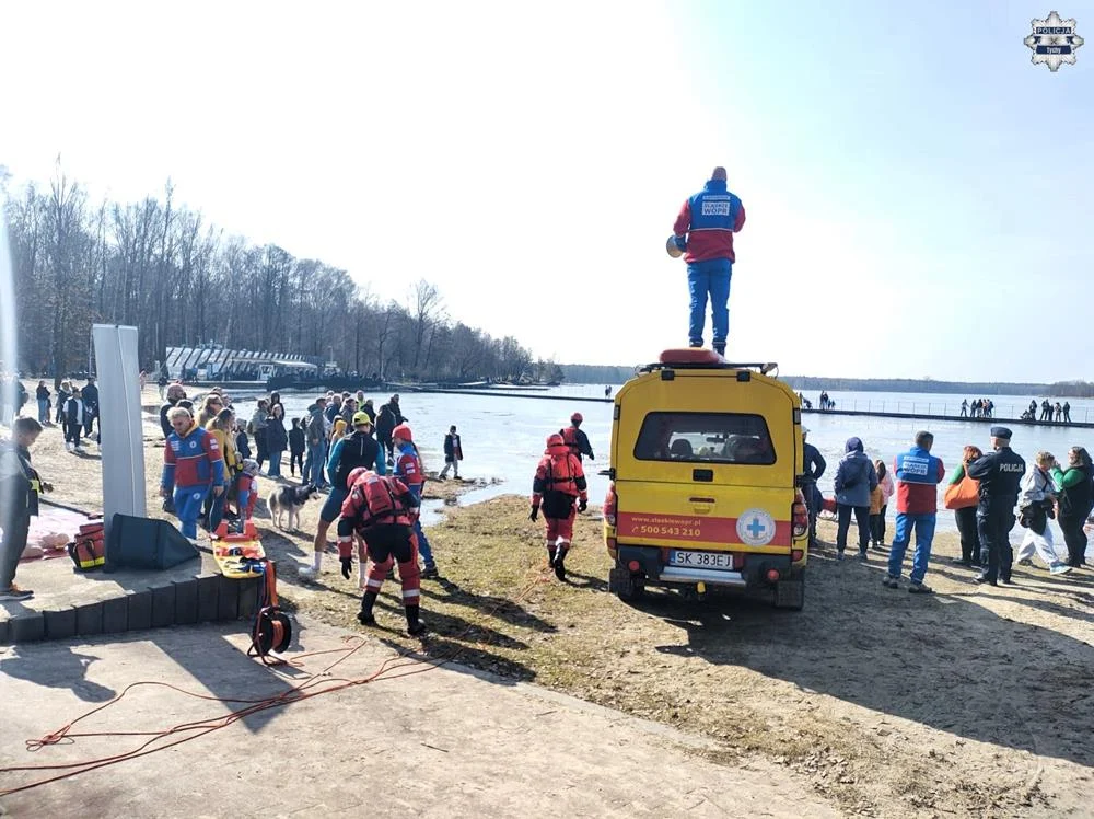 Bezpieczna zima w Tychach: spotkanie z Policją, Strażą Pożarną i WOPR