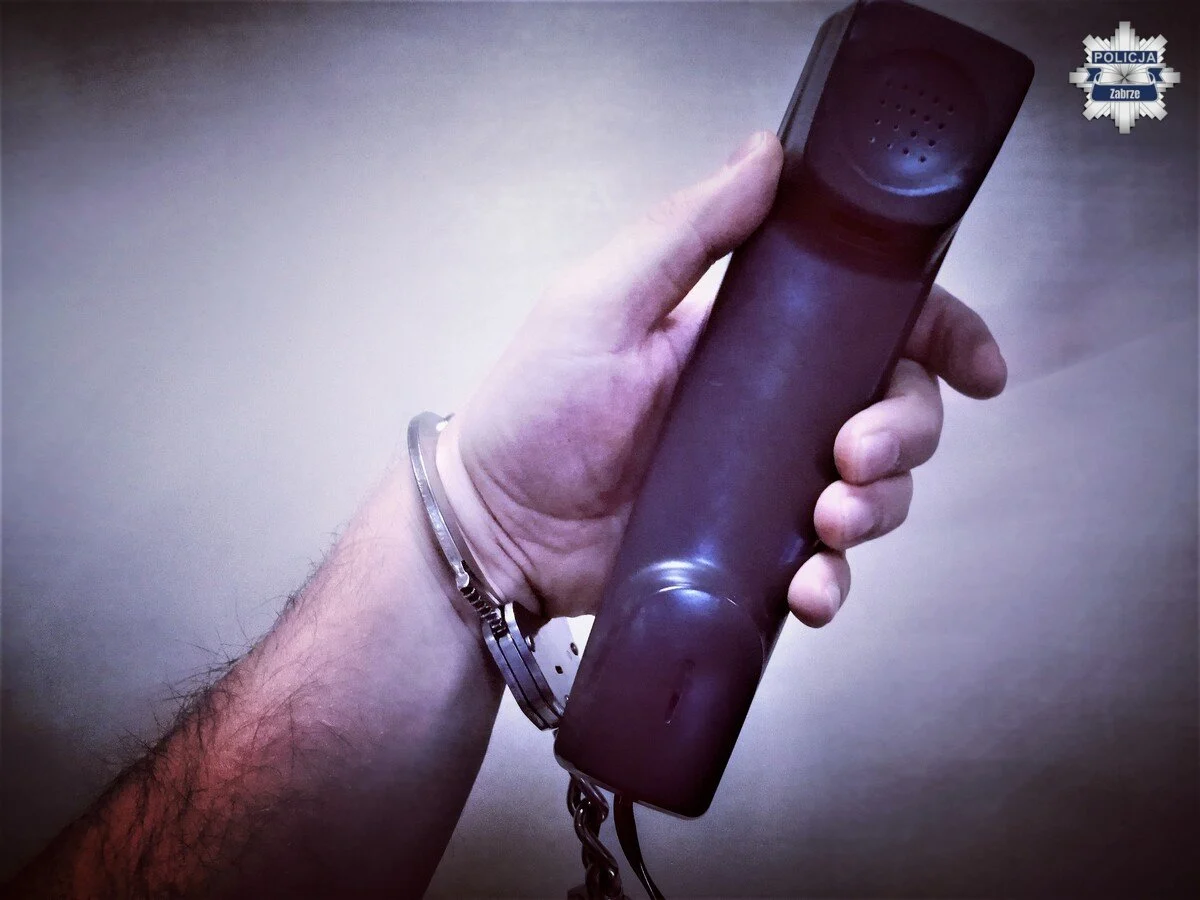 Oszustwo na pracownika banku w Zabrzu. 58-latek stracił 37 tys. zł