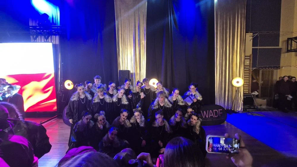 644096102_1359674456199319_852290097843064644_n