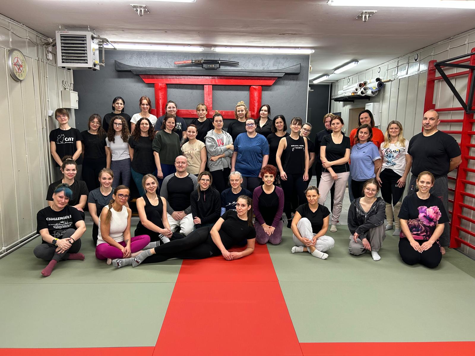 Rudzki kurs samoobrony dla kobiet – pierwsze zajęcia za nami!