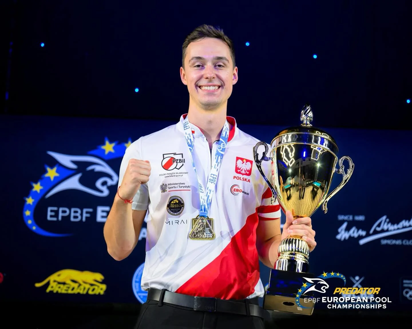 Daniel Macioł z Mikołowa z medalami Mistrzostw Świata i Europy w bilardzie!