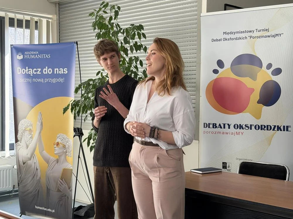 Międzymiastowy turniej Debat Oksfordzkich w Mysłowicach – młodzież w akcji!