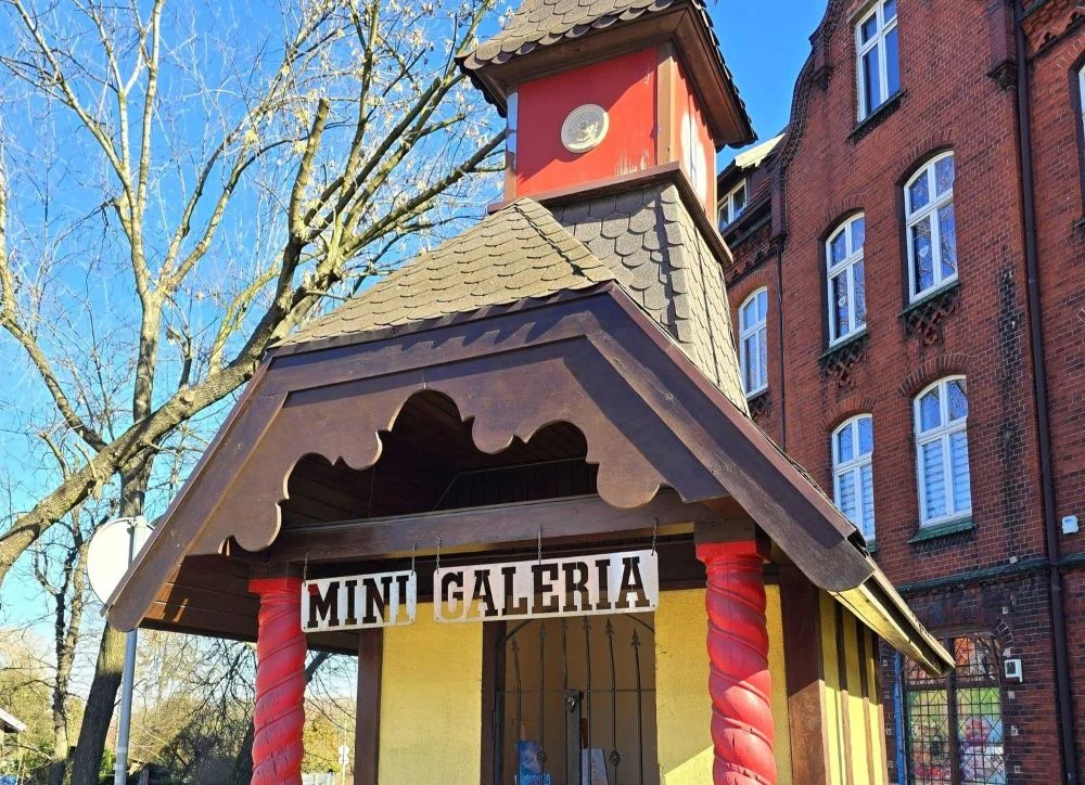 Zajrzyjcie do Mini Galerii na ulicy Piastowskiej – nowa wystawa!