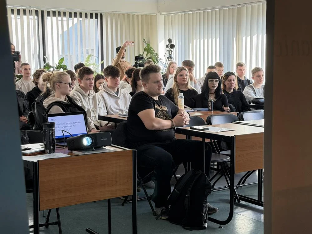 647688607_1361928705961149_6769530708453208558_n