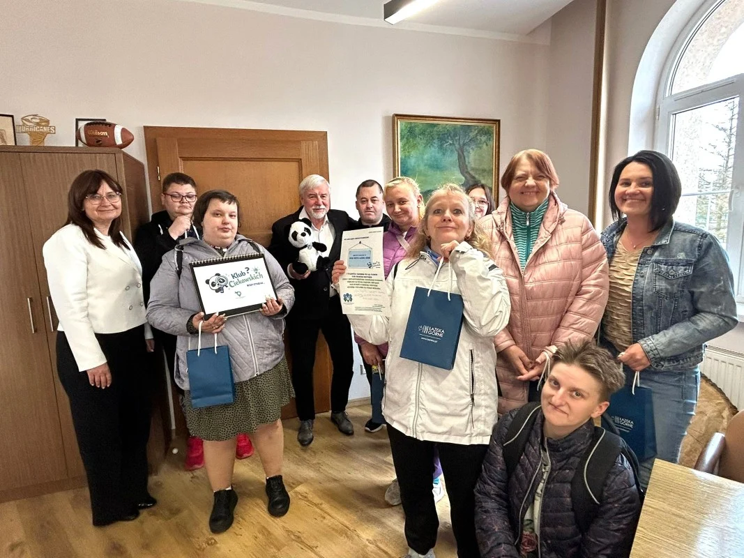 Klub Ciekawskich w urzędzie. Wyjątkowa wizyta w Łaziskach Górnych