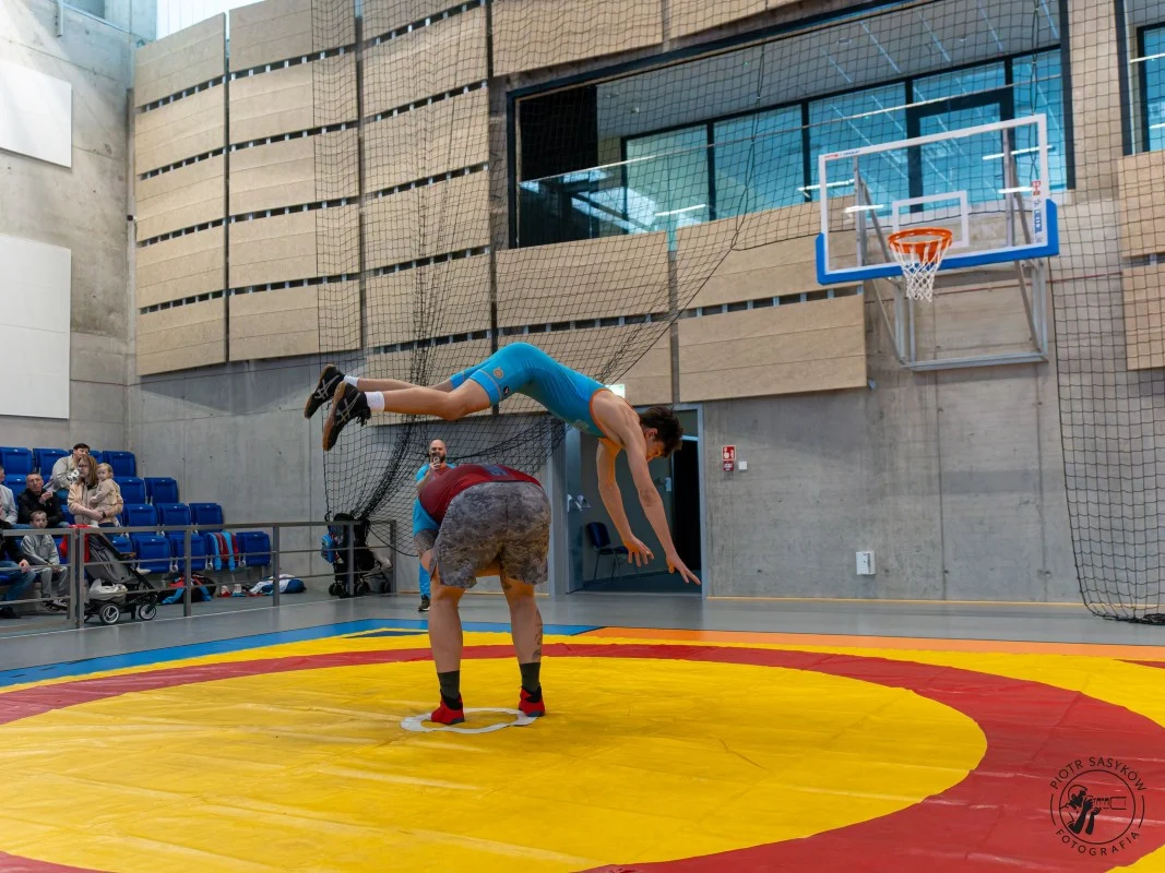 Hala na Skałce pełna energii. Za nami charytatywny dzień fitness w Świętochłowicach / fot. Piotr Sasyków Fotografia