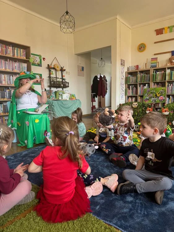 653711264_1374681354685884_146008672243725802_n