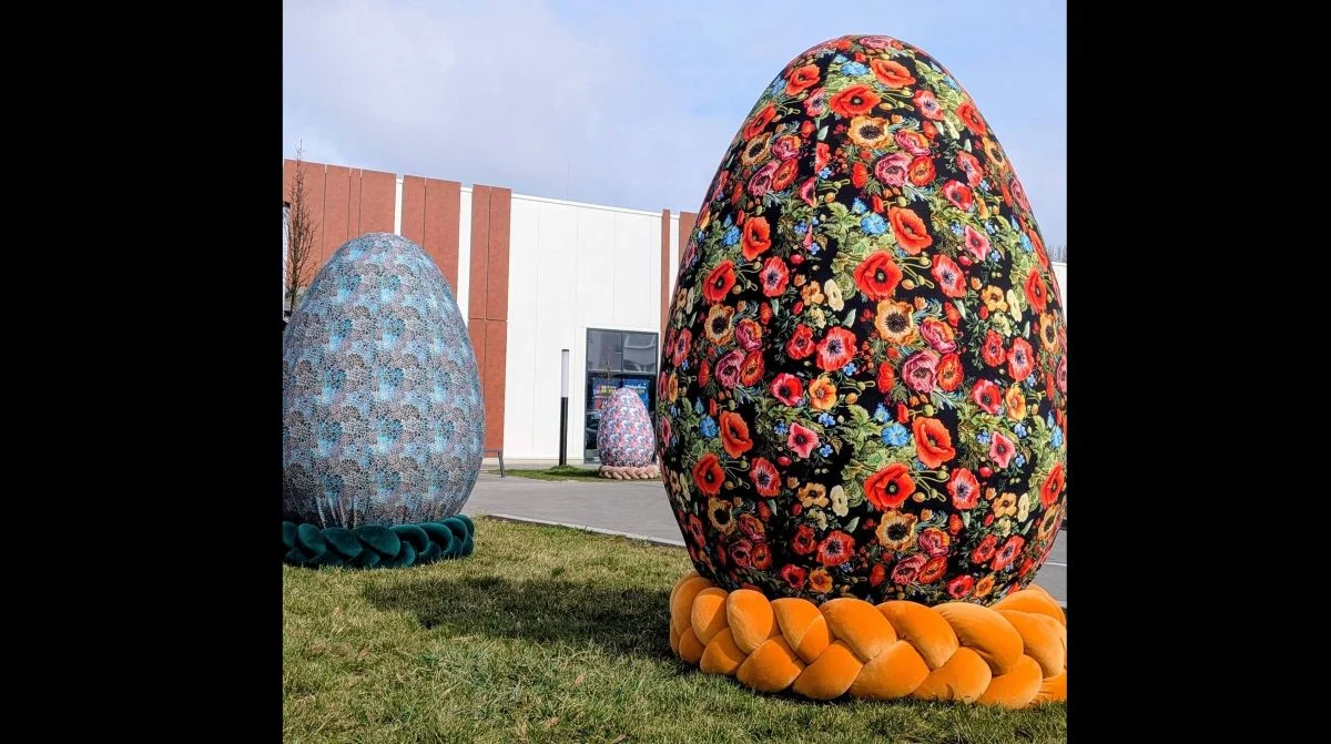 Wielkanoc zawitała do Panova Park. Kolorowe dekoracje zachwycają w Pyskowicach