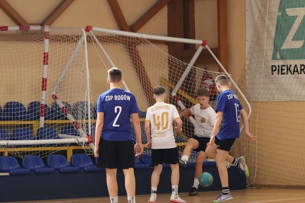 654255832_1598988702234867_2331789004656319754_n