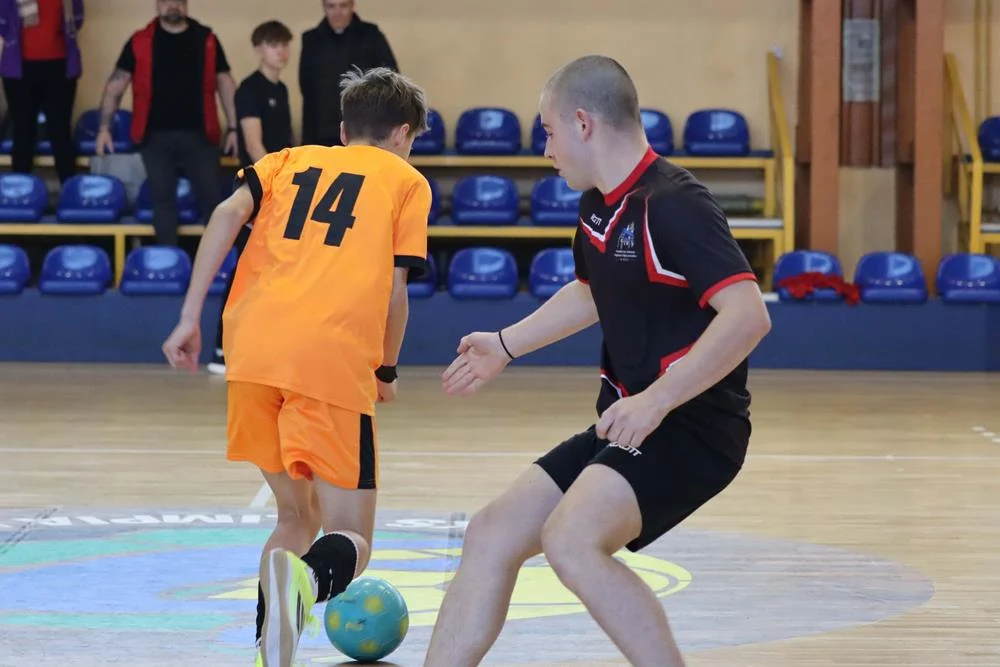 654972909_1598988088901595_6506244781742709448_n