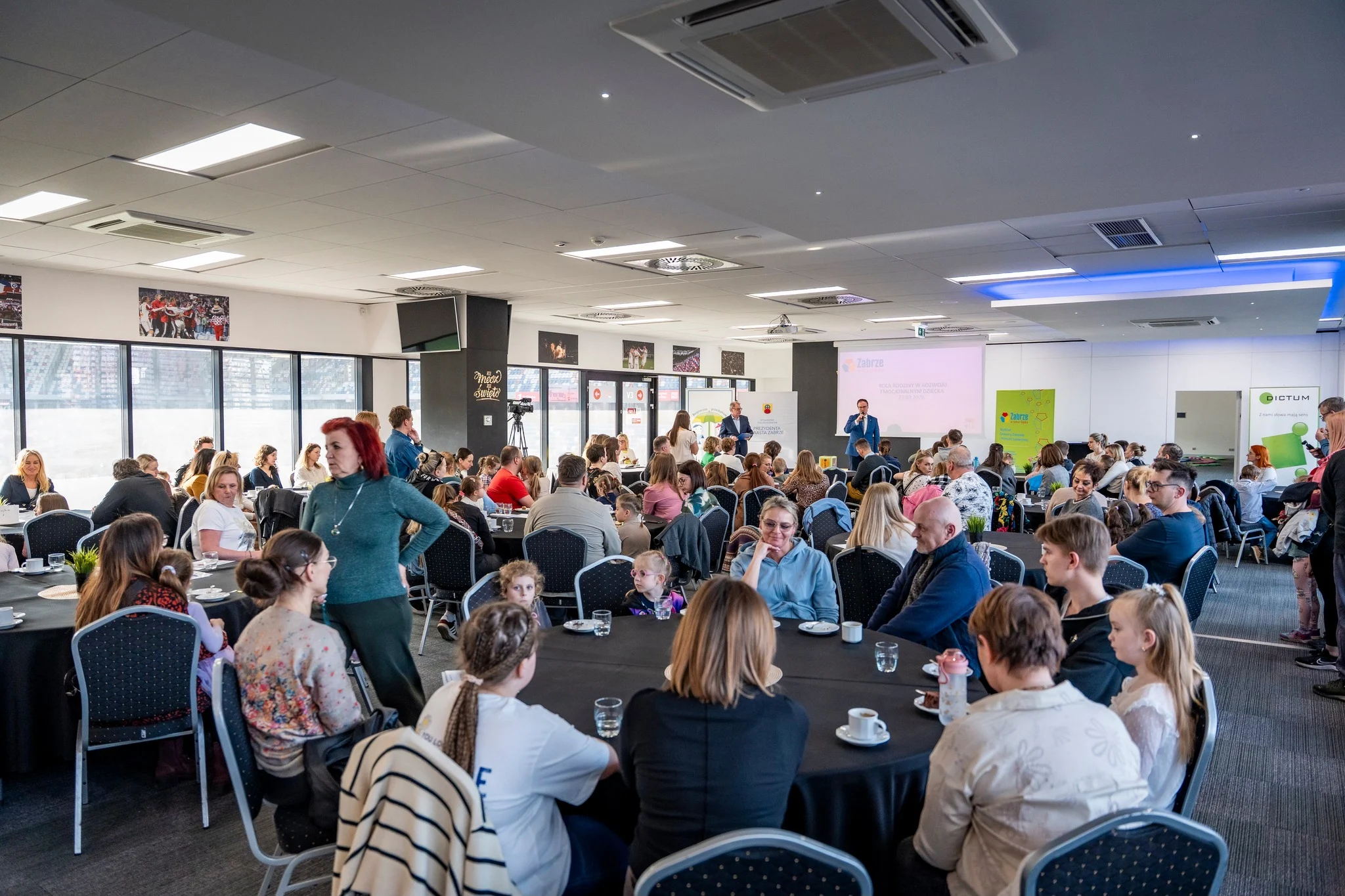 Konferencja „Rola rodziny w rozwoju emocjonalnym dziecka” / fot. UM Zabrze