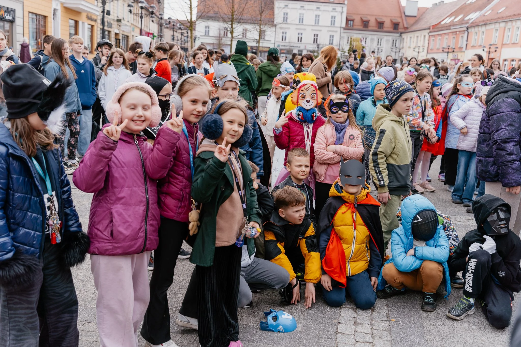 Wiosna przyszła na Rynek w Mikołowie wcześniej. Były tańce seniorów i Legalne Wagary
