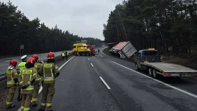 S1 w Sosnowcu zablokowana po zderzeniu trzech pojazdów. Są objazdy
